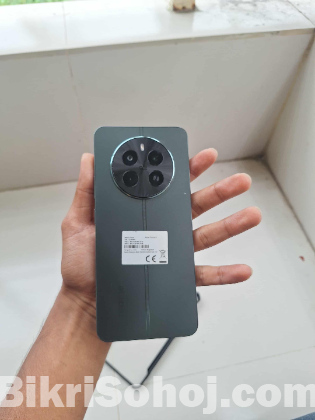 Realme 12